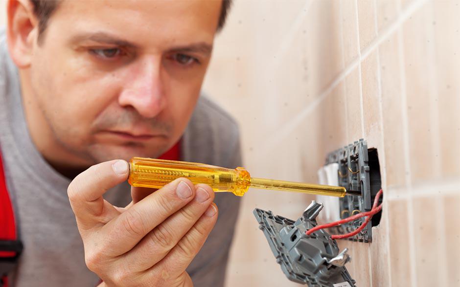 tarif artisan électricien Paris 11